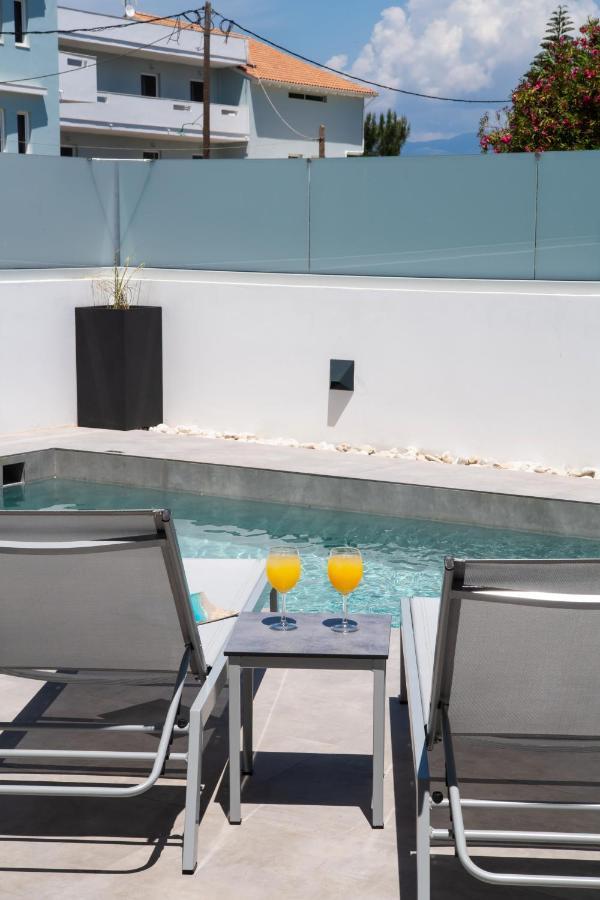 Azul Apartments Nydrí Eksteriør bilde