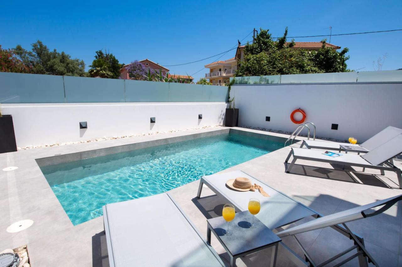 Azul Apartments Nydrí Eksteriør bilde